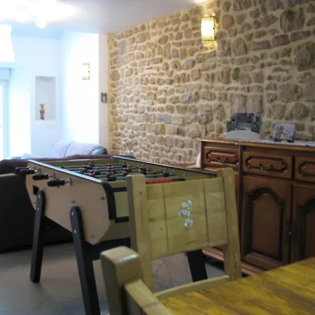 Feriehus Petites Fleurs Des Champs Puilly-et-Charbeaux